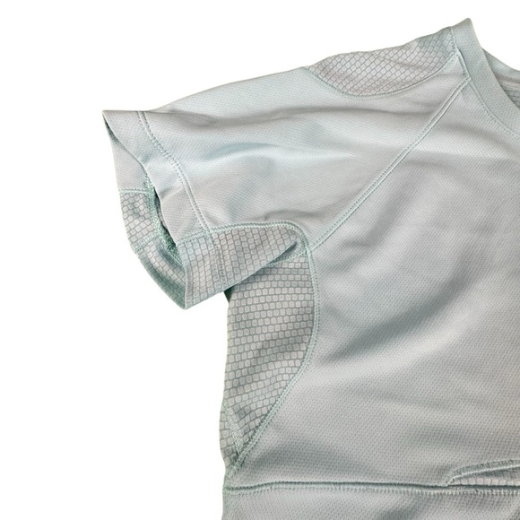 Adidas Women’s Running Shirt Medium Blue Short Sleeve Athletic Activewear Top - Picture 3 of 10